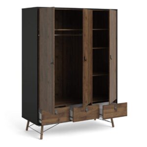 Ry Dark Wardrobe
